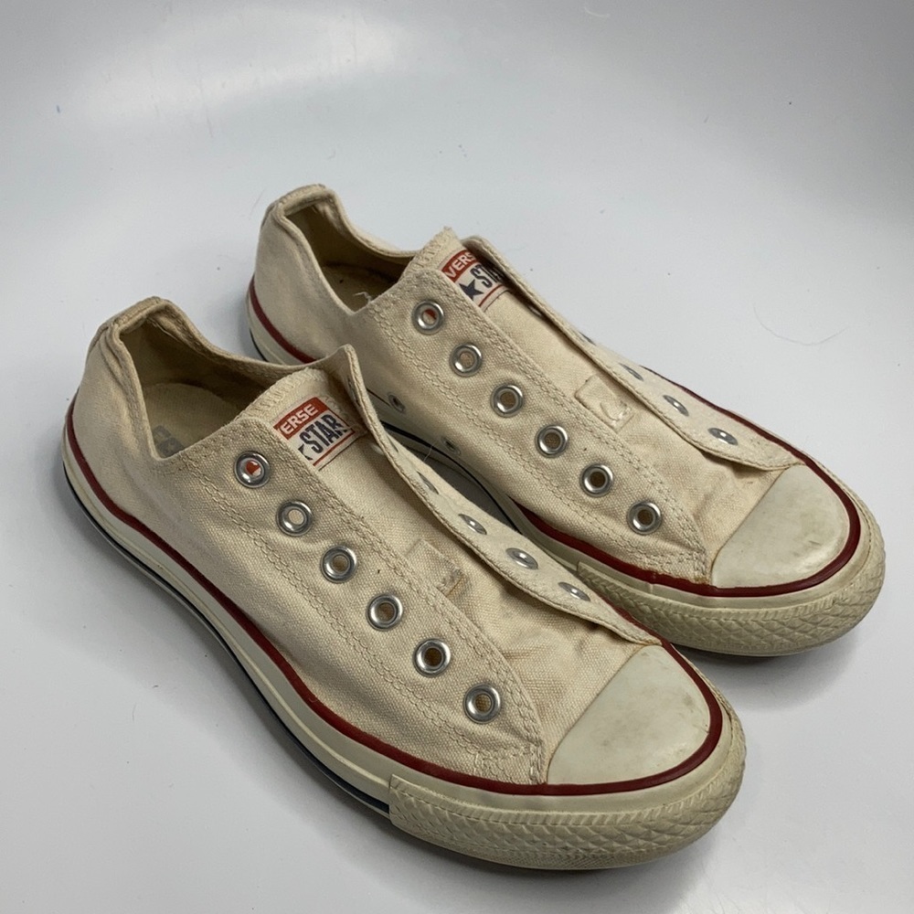 Converse sneakers off white unisex sizing‎